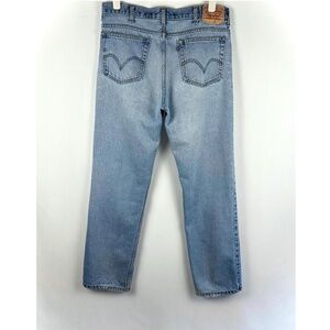 Vintage Levi’s Original Slim Fit • Red Tab • High Rise • Straight Fit W36 x L32